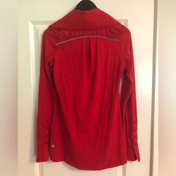 Size 6 lululemon tunic- EUC - Picture 2 of 2